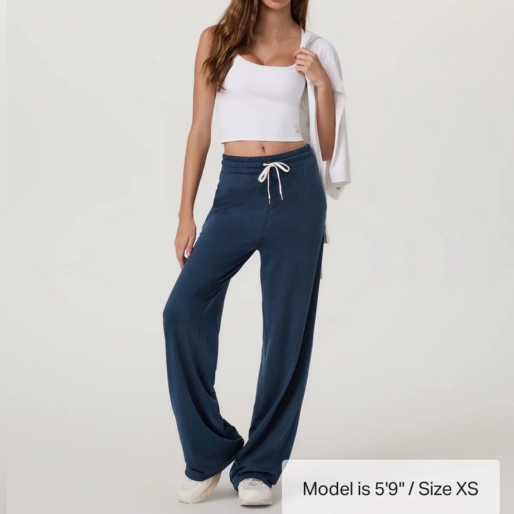 Vuori Halo Essentials Wide Leg Pants in Blue Coast